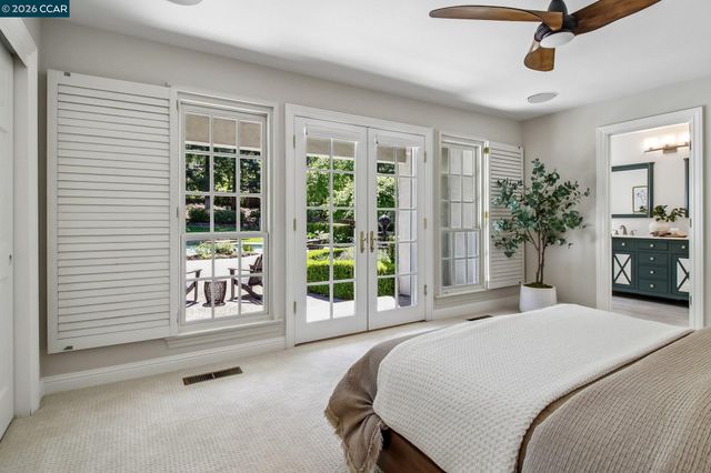 31 Tierra Verde Ct, Walnut Creek, CA 94598