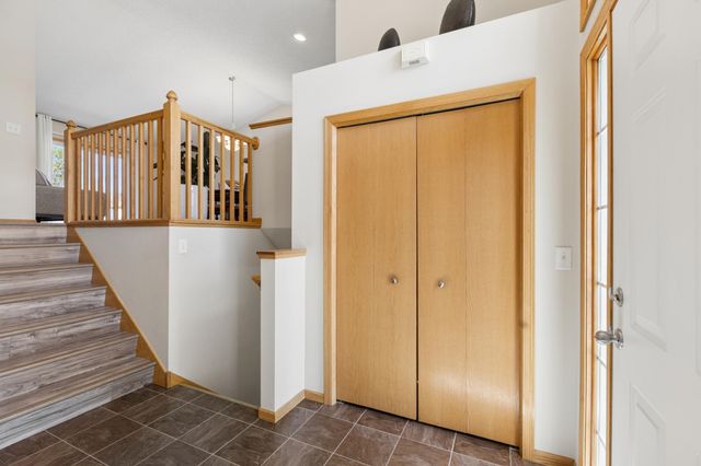 3951 Landings Drive, Saint Bonifacius, MN 55375