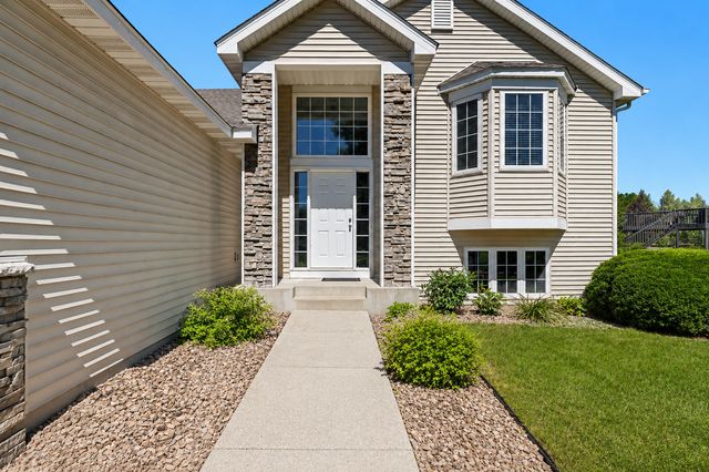 3951 Landings Drive, Saint Bonifacius, MN 55375