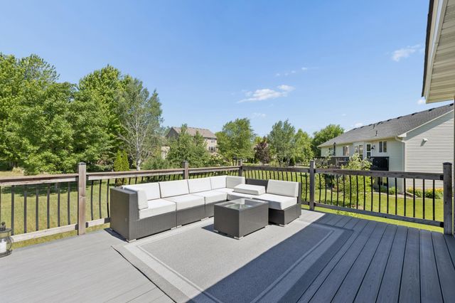 3951 Landings Drive, Saint Bonifacius, MN 55375