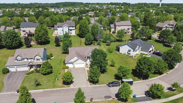 3951 Landings Drive, Saint Bonifacius, MN 55375