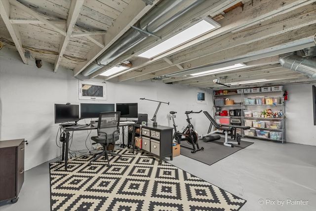 1028 S 4th Street, St. Charles, IL 60174