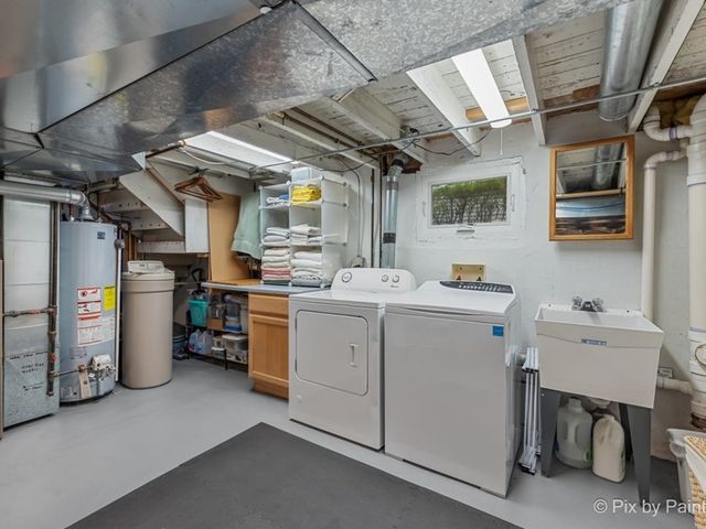 1028 S 4th Street, St. Charles, IL 60174