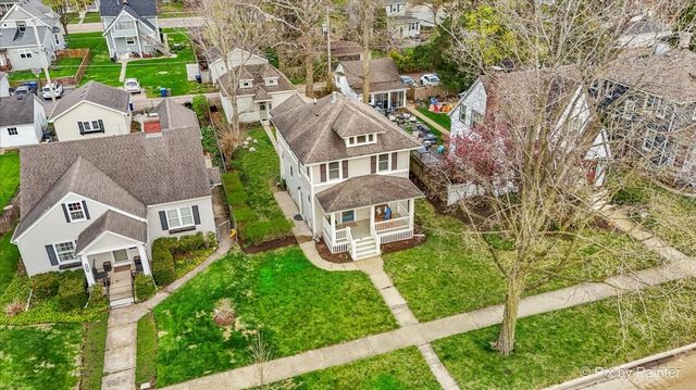 1028 S 4th Street, St. Charles, IL 60174