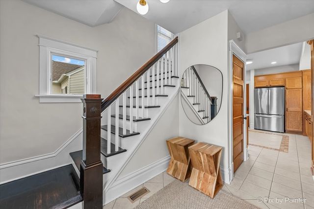 1028 S 4th Street, St. Charles, IL 60174