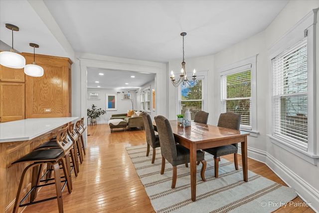 1028 S 4th Street, St. Charles, IL 60174