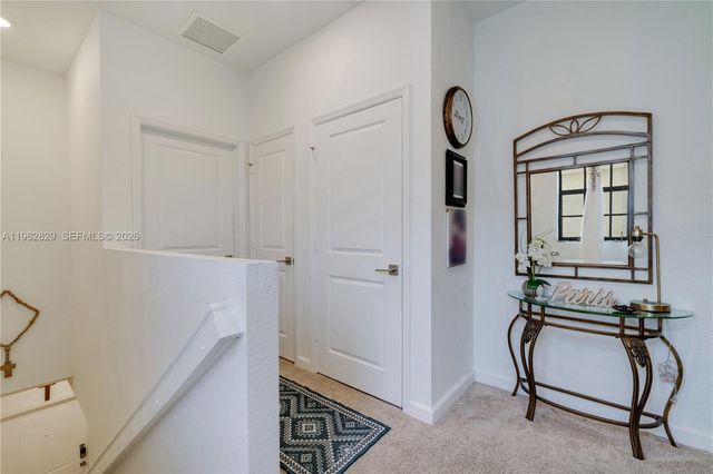 646 SW 12th St, Florida City, FL 33034