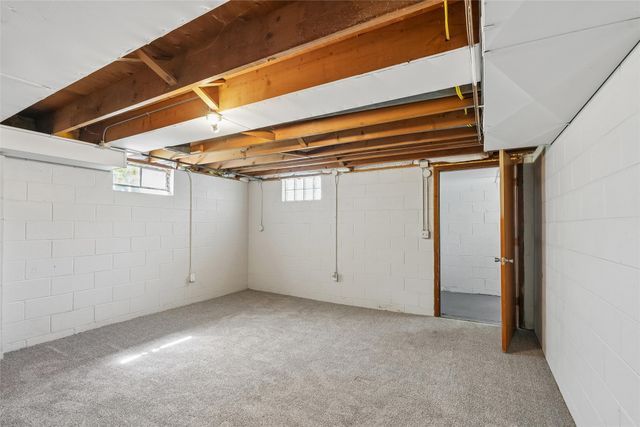 3507 Jefferson Avenue, Des Moines, IA 50310