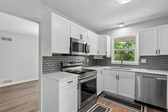 3507 Jefferson Avenue, Des Moines, IA 50310