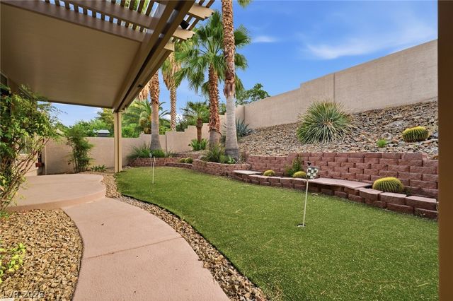 7651 Man O War Street, Las Vegas, NV 89131