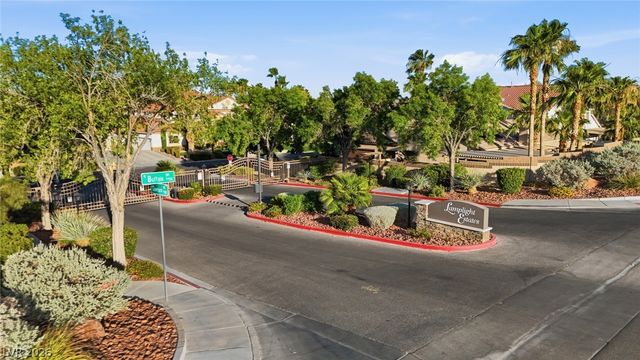 7651 Man O War Street, Las Vegas, NV 89131
