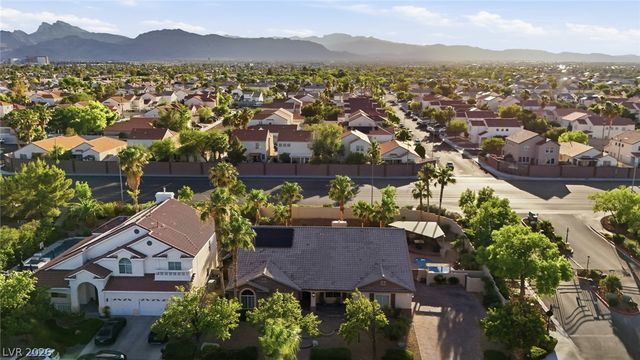 7651 Man O War Street, Las Vegas, NV 89131