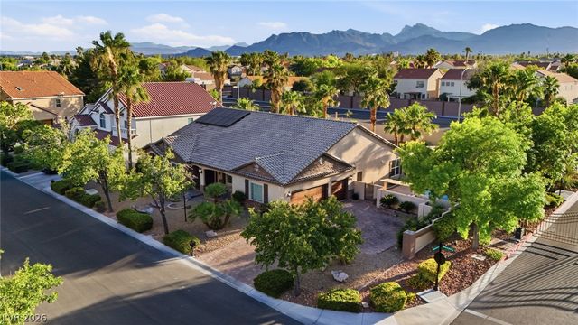 7651 Man O War Street, Las Vegas, NV 89131