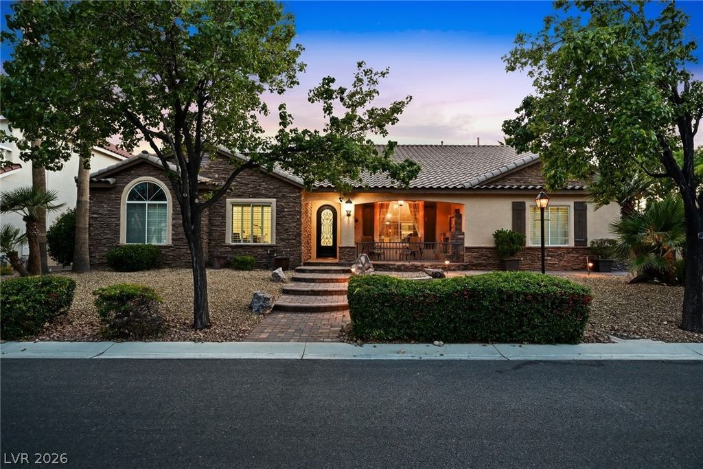 7651 Man O War Street, Las Vegas, NV 89131