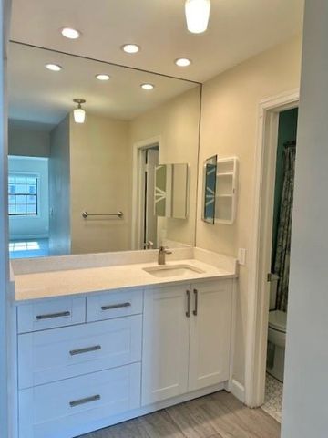 130 Cypress Club Drive 323, Pompano Beach, FL 33060