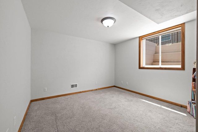2143 W MELCORN CIRCLE, De Pere, WI 54115