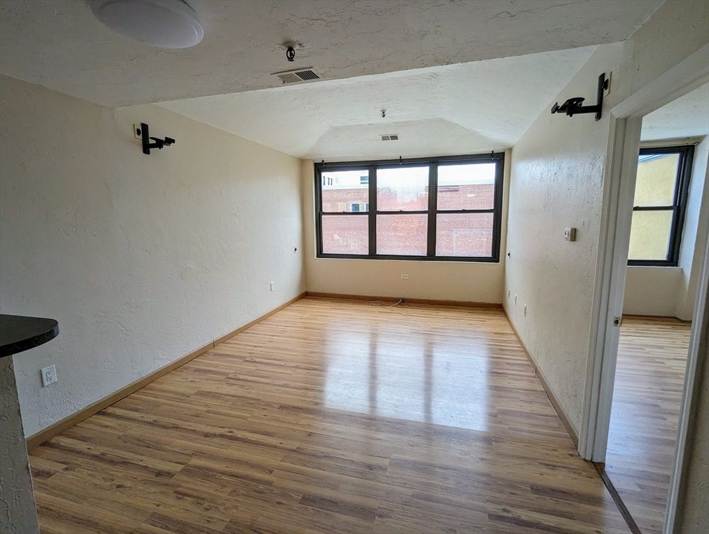 17 Federal St 401F, Worcester, MA 01608