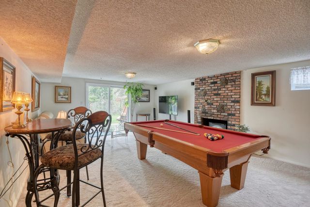 1026 W Bellwood Dr, Spokane, WA 99218