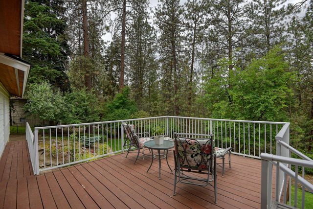 1026 W Bellwood Dr, Spokane, WA 99218