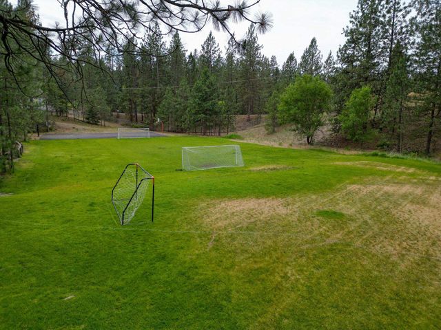 1026 W Bellwood Dr, Spokane, WA 99218