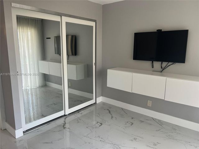 3304 Virginia Street 7B, Miami, FL 33133