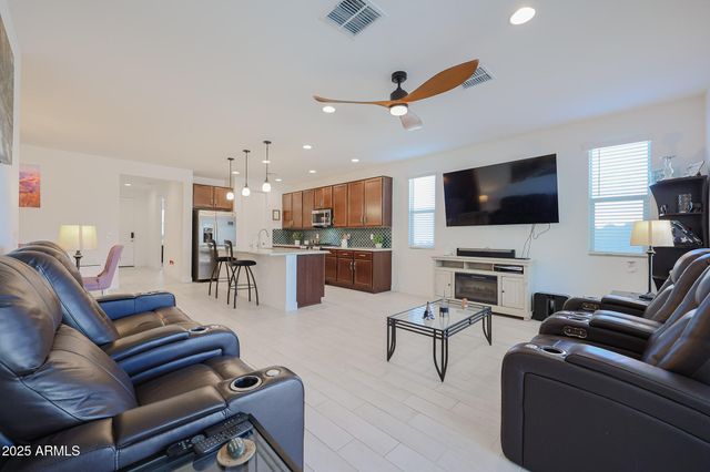 15817 S 177TH Drive, Goodyear, AZ 85338