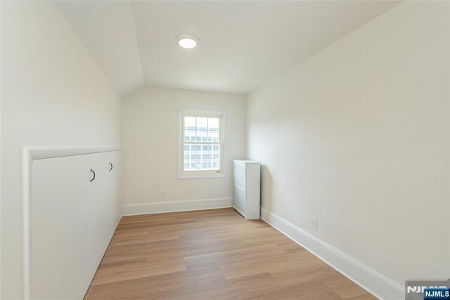 160 Bloomfield Avenue B, Verona, NJ 07044