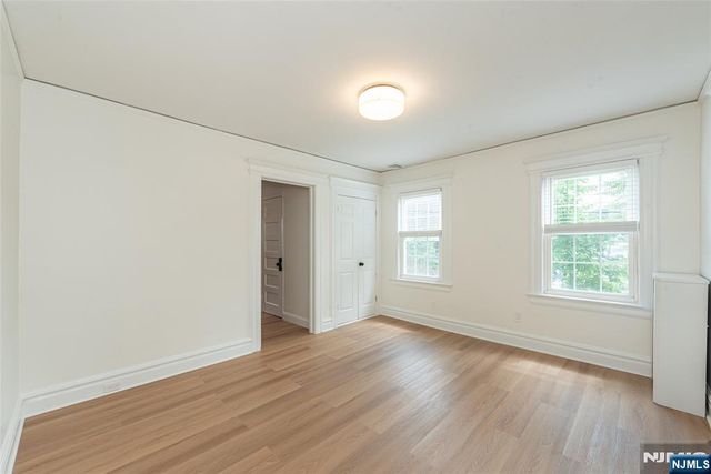 160 Bloomfield Avenue B, Verona, NJ 07044