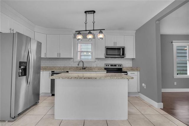 1136 Seaboard AVE, Chesapeake, VA 23324