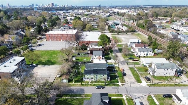 1136 Seaboard AVE, Chesapeake, VA 23324