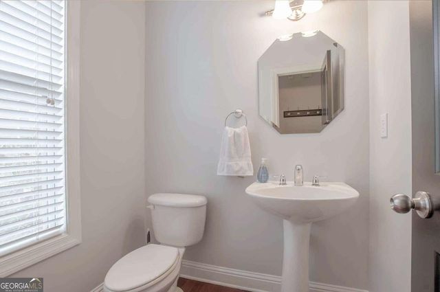 5727 Pine Oak Drive 90, Peachtree Corners, GA 30092