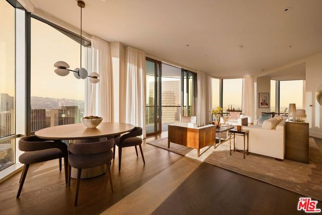 211 W Elm Court 28C, Los Angeles, CA 90067