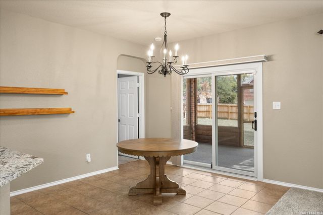 24804 Forum Cir, San Antonio, TX 78255