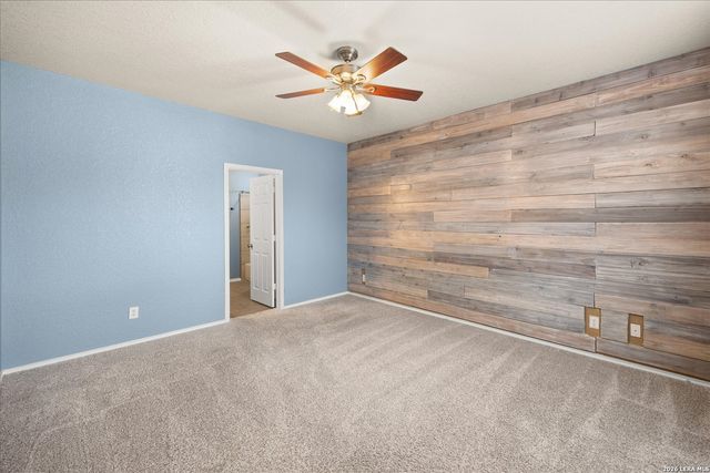 24804 Forum Cir, San Antonio, TX 78255