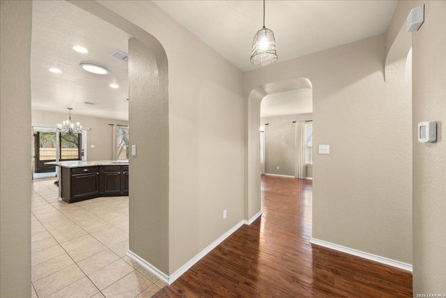 24804 Forum Cir, San Antonio, TX 78255