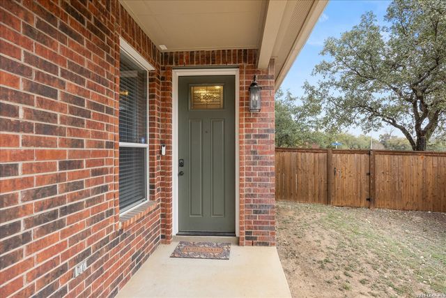 24804 Forum Cir, San Antonio, TX 78255