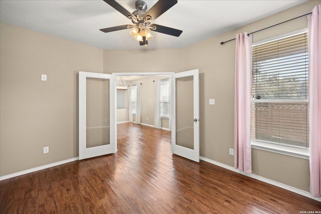 24804 Forum Cir, San Antonio, TX 78255