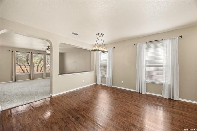 24804 Forum Cir, San Antonio, TX 78255