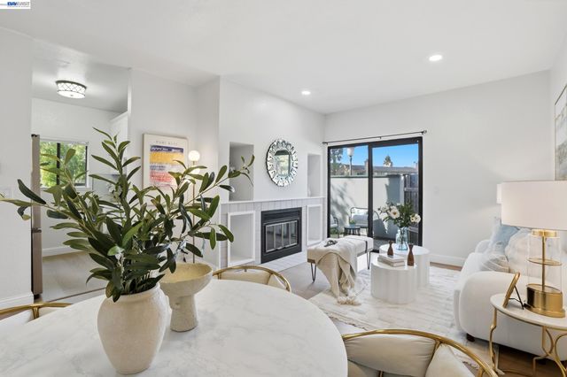 342 Stacey Cmn, Fremont, CA 94539