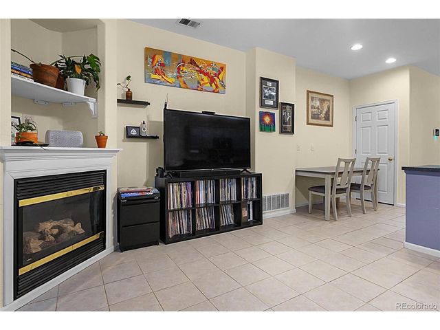 2143 Coronado Pkwy C, Denver, CO 80229