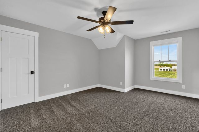 4247 Turnersville Rd, Cedar Hill, TN 37032