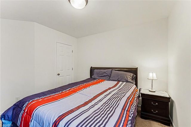 3869 Hickswood Creek Drive, High Point, NC 27265