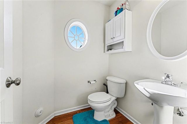 3869 Hickswood Creek Drive, High Point, NC 27265