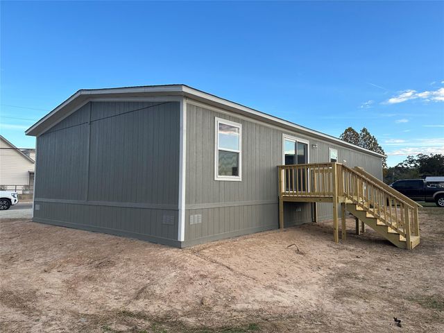 822 E Fannin Street, La Grange, TX 78945