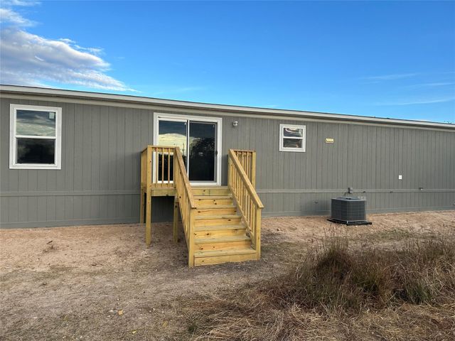 822 E Fannin Street, La Grange, TX 78945