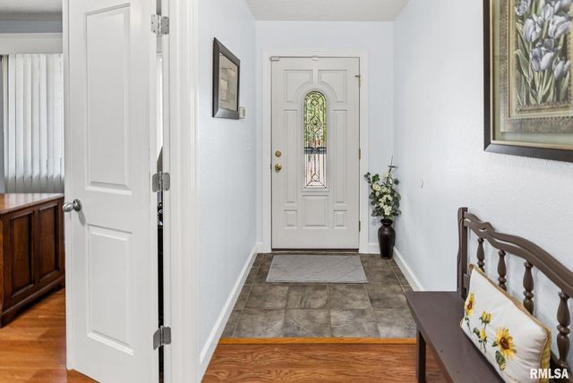 521 Marquis Avenue, Centralia, IL 62801