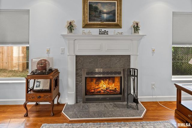 521 Marquis Avenue, Centralia, IL 62801