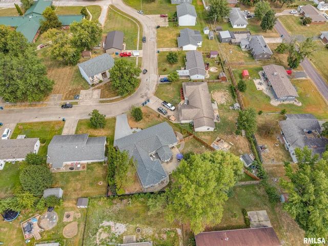 521 Marquis Avenue, Centralia, IL 62801