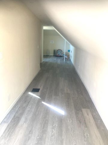 3306 Market Street, Emeryville, CA 94608