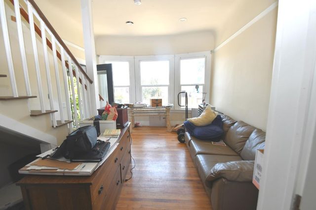 3306 Market Street, Emeryville, CA 94608